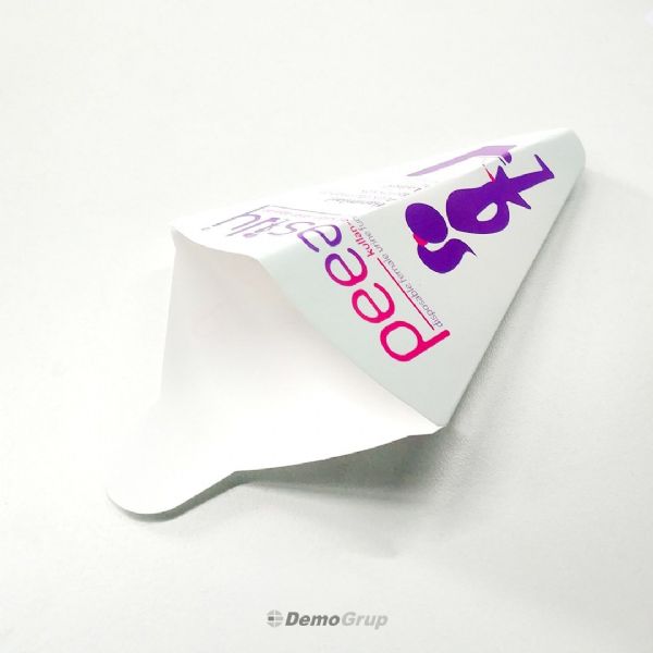Peeasily |Disposable female urine funnel | Demogrup